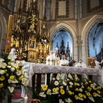 Przekazanie relikwii św. Arnolda Janssena i św. Józefa Freinademetza nyskiemu hospicjum
