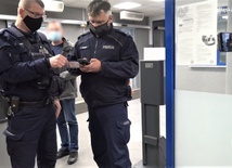 Interwencja policji w szpitalu tymczasowym w Katowicach