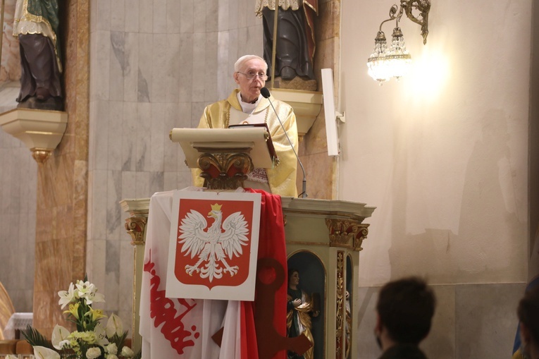 Msza św. za ofiary zbrodni katyńskiej i katastrofy smoleńskiej