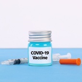 Dworczyk: Gdyby szczepionka miała się zmarnować, będzie można zaszczepić każdą osobę
