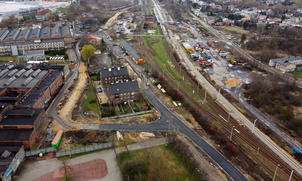 Dąbrowa Górnicza. Budowa centrum przesiadkowego i remont dworca PKP