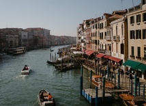 Włochy otwierają się dla turystów, premier zaprasza