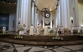 Katowice. Msza św. w dniu rodzin metropolity katowickiego