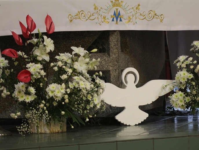 Wigilia Zesłania Ducha Świętego w kościele pw. NMP Królowej Pokoju
