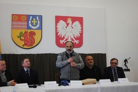 Członkiem Społecznego Komitetu jest ks. Tadeusz Isakowicz - Zaleski.