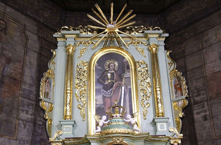 Wizerunek św. Barbary w mikuszowickim ołtarzu głównym.