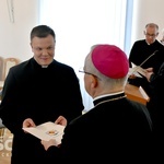 Wręczenie dekretów wikariuszom diecezji świdnickiej
