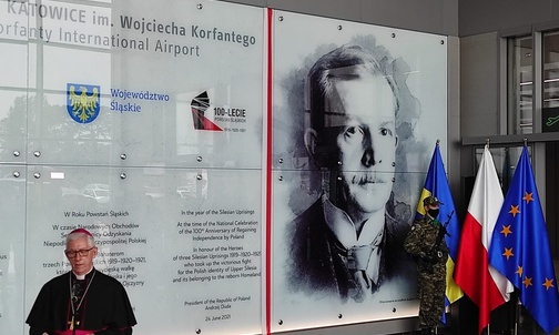 Pyrzowice. Port lotniczy otrzymał imię Wojciecha Korfantego