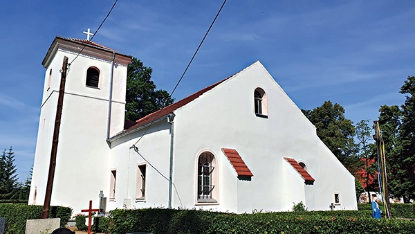 Kościół parafialny wybudowany w XV wieku i przebudowany ok. 1700 r.