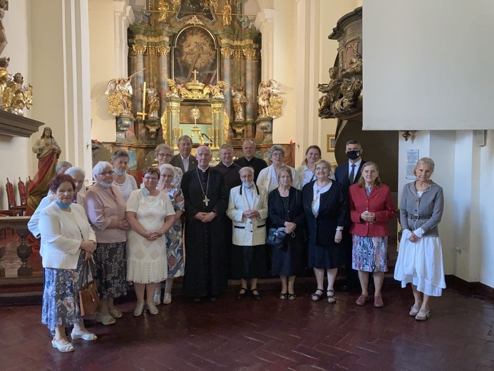 Ząbkowice Śl. 800-lecie tercjarzy i 150-lecie klarysek w Polsce