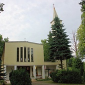 Od lipca w parafii Matki Bożej Anielskiej w Korabiewicach w niedziele i święta posługę będą pełnić duszpasterze z Mszczonowa.