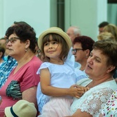 Tuchów. Wraz z Maryją uczcijmy Jezusa