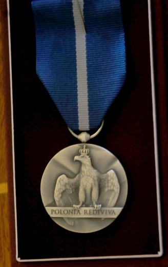 Kraków. Wręczenie Medali Stulecia Odzyskanej Niepodległości 2021