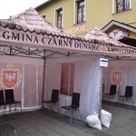 Punkt szczepień przeciwko covid-19 przy parafii w Czarnym Dunajcu