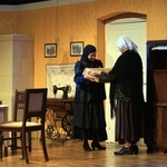 "Podrzucone słowa". Spektakl o sile śląskich kobiet w czasach powstań śląskich