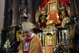 Mszy św. za ojczyznę przewodniczył bp Wojciech Osial.