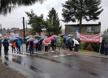 Dąbrowa Górnicza. Mieszkańcy blokowali drogę, która prowadzi na teren Euroterminalu w Sławkowie