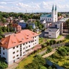 Szpital św. Józefa  od 120 lat wpisany jest  w krajobraz Mikołowa.