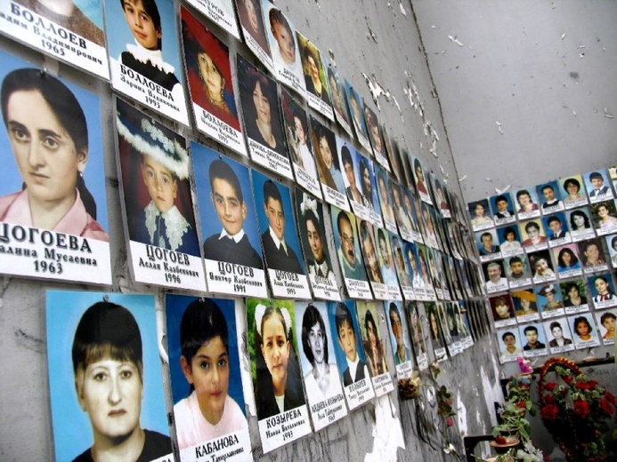 W Biesłanie uczczono pamięć ofiar zamachu w szkole z 2004 roku