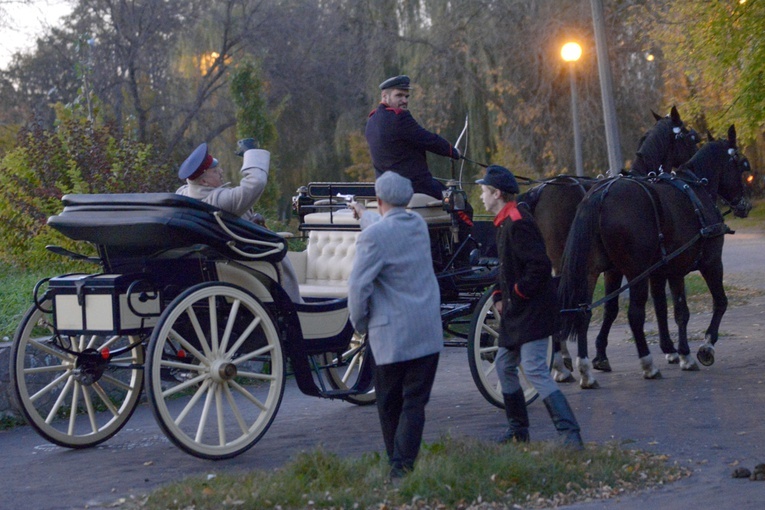 Zamach na Siemiona von Płotto, pułkownika żandarmerii carskiej, był pierwszą rekonstrukcją wieczornej wędrówki po Radomiu.