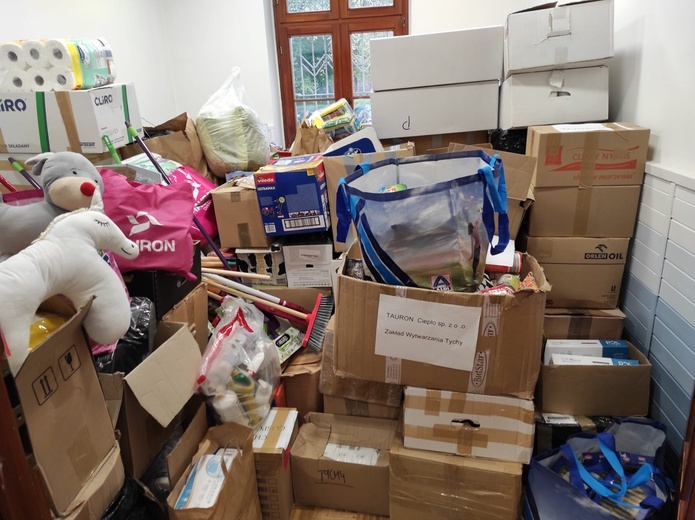 Region. 1,5 tony darów pracownicy Turonu przekazali do Domu Aniołów Stróżów