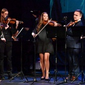 Gala papieska w świdnickim teatrze