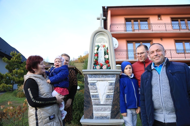 Kapliczki fatimskie w Kamionce Wielkiej