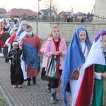 Borzęcin. Bal wszystkich świętych