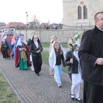 Borzęcin. Bal wszystkich świętych