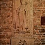 Katedralne krypty i epitafia