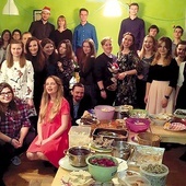Akademik przy ul. Skaryszewskiej to dla studentów namiastka domu i doświadczenie wspólnoty Kościoła.
