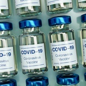 Blisko 20 mln Polaków jest w pełni zaszczepionych przeciw COVID-19