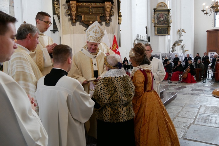 Gdańsk. Msza św. w Święto Niepodległości