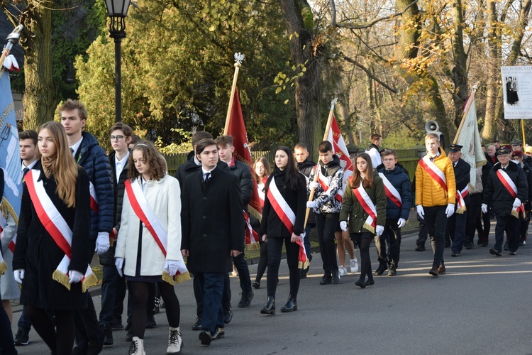 Łowicka proceja z relikwiami św. Wiktorii