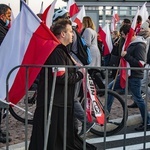 Marsz Niepodległości zakończył się na błoniach Stadionu Narodowego