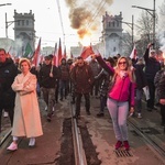 Marsz Niepodległości zakończył się na błoniach Stadionu Narodowego