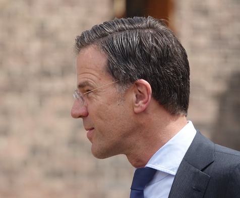 Premier Holandii o uczestnikach zamieszek: To "idioci", których spotka kara