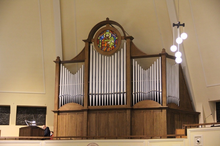 Instrument starszy od kościoła