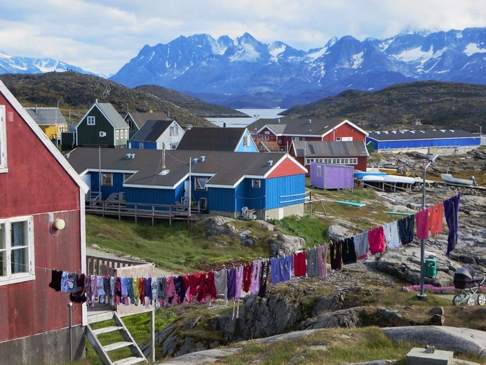 Rdzenni mieszkańcy Grenlandii domagają się odszkodowania za nieudany eksperyment społeczny