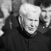 Zmarł ks. kan. Józef Olczak, były proboszcz parafii w Borzęcinie