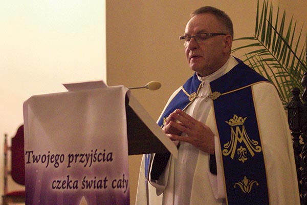 ▲	Liturgii przewodniczył ks. prał. Krzysztof Szarowicz. 