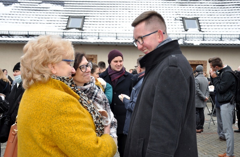 Po święceniach w Głogówku