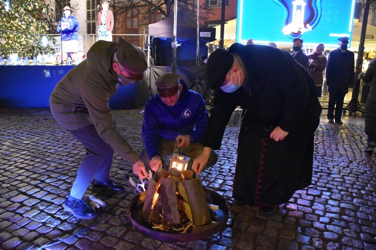 Betlejemskie Światło Pokoju 2021