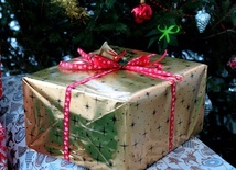 Badanie: dawanie prezentów obniża ciśnienie krwi i tętno
