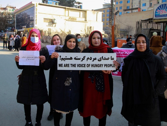 Afganistan: Protesty kobiet w Kabulu; domagały się poszanowania ich praw