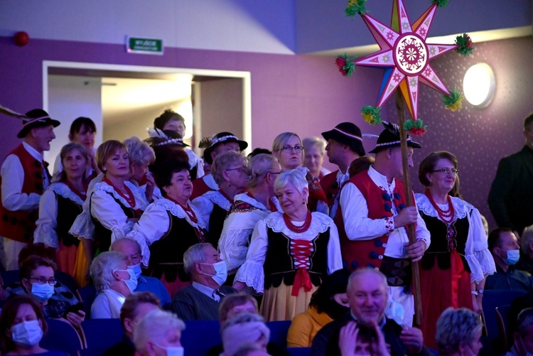 Kolędowanie z "Pectusem" i na ludowo 