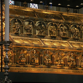 W Kolonii znajduje się relikwiarz Trzech Króli