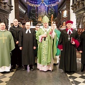 	W archikatedrze oliwskiej spotkali się przedstawiciele Kościołów rzymskokatolickiego, prawosławnego, ewangelicko-augsburskiego, ewangelicko-metodystycznego i polskokatolickiego.