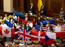 Parlamentarzyści oraz mieszkańcy Kijowa dziękują za międzynarodowe wsparcie