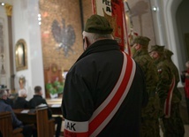 Katedra polowa: Msza św. w 80. rocznicę utworzenia Armii Krajowej